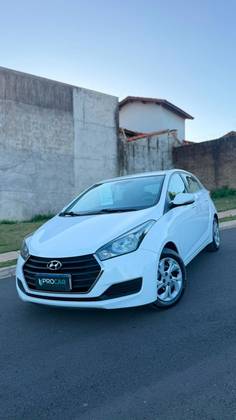 HYUNDAI HB20 1.0 COMFORT 12V FLEX 4P MANUAL HYUNDAI HB20 1.0 COMFORT 12V FLEX 4P MANUAL